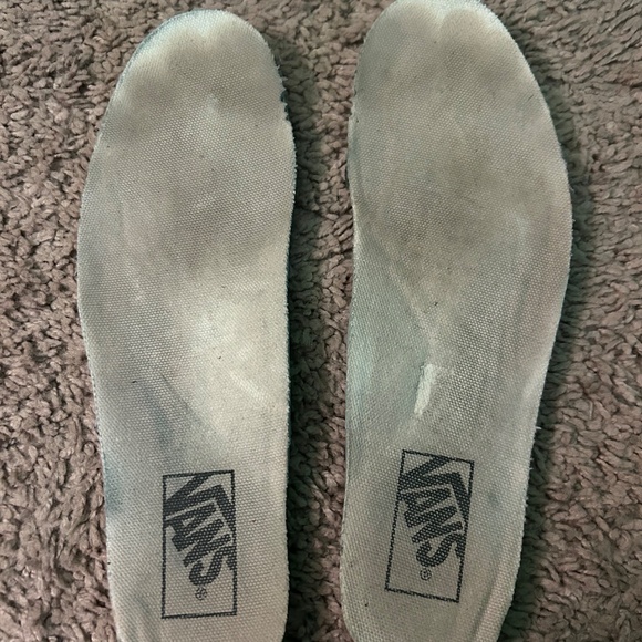 vans high top - Picture 3 of 4